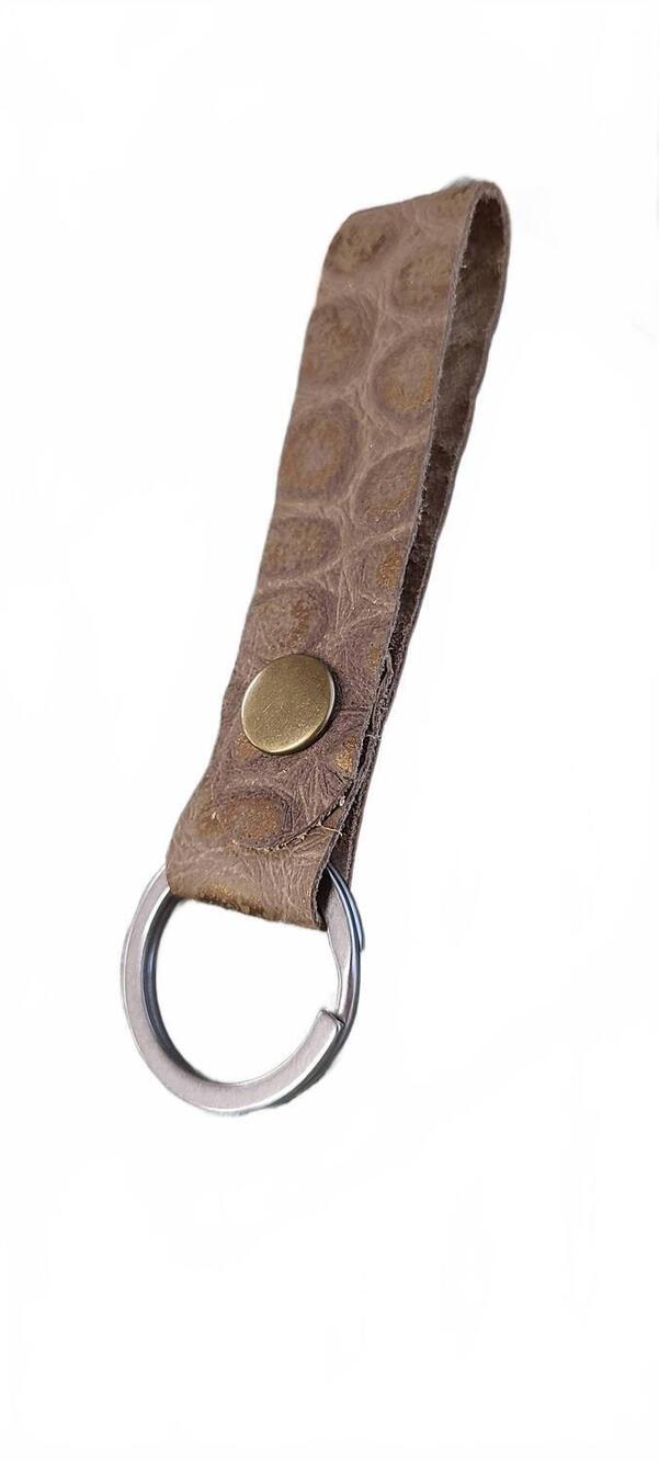 NEW NATIVE LEATHER CO unisex hand-cut pebbled leather key fob in bronze
